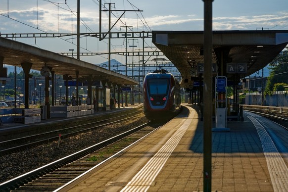 Bahnhof Lenzburg