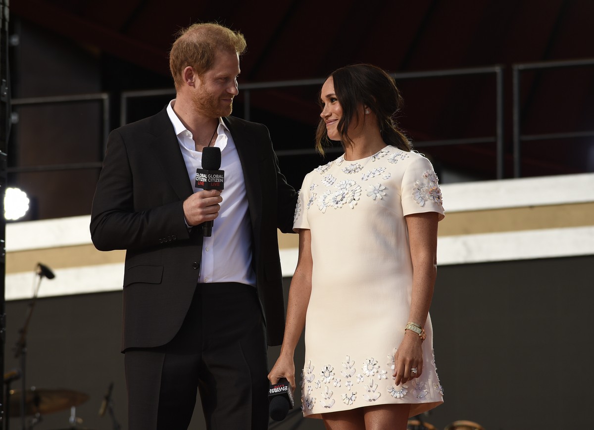 Prince Harry, the Duke of Sussex, left, and Meghan, the Duchess of Sussex speak at Global Citizen Live in Central Park on Saturday, Sept. 25, 2021, in New York. (Photo by Evan Agostini/Invision/AP)
Pr ...