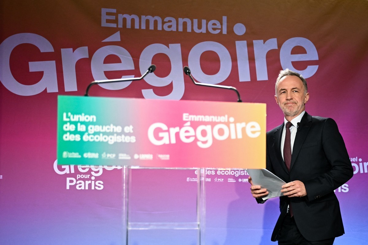 Socialist party (PS) mayoral candidate in Paris, Emmanuel Gregoire arrives to deliver a speech following the results of the first round of France's 2026 municipal elections in Paris on March 15,  ...