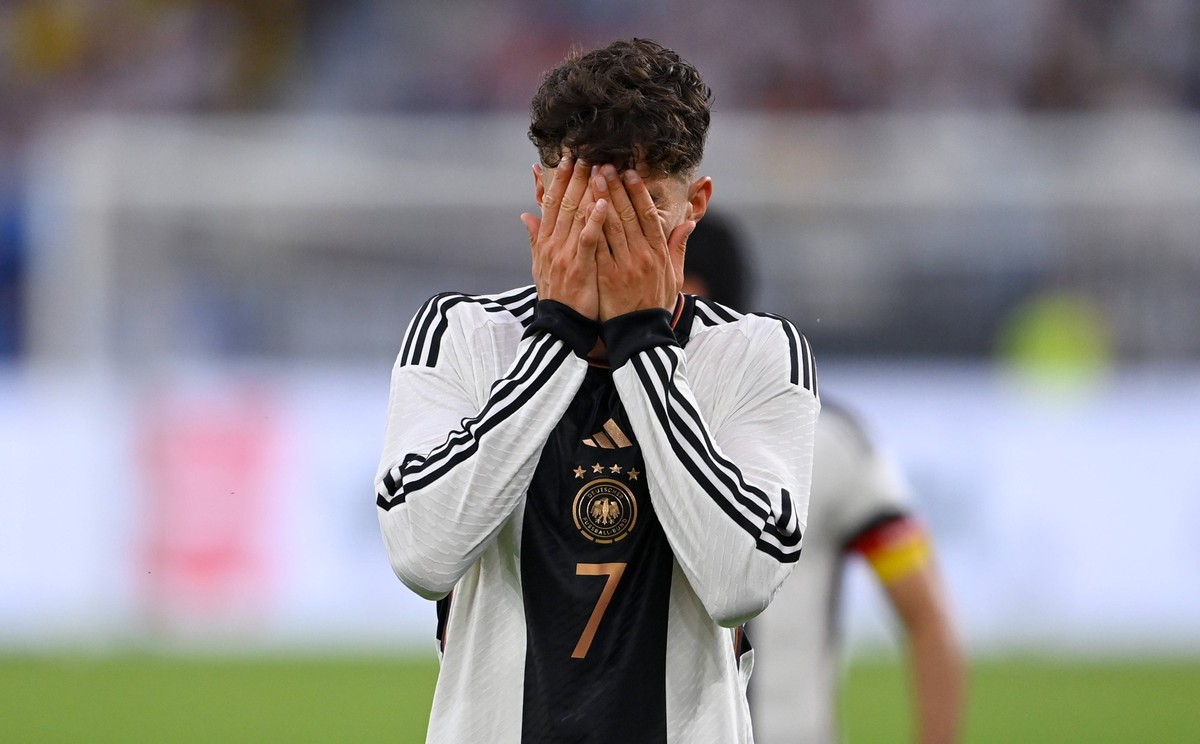 FUSSBALL INTERNATIONAL TESTSPIEL IN SCHLAKE Deutschland - Kolumbien 20.06.2023 Kai Havertz Deutschland enttaeuscht *** FOOTBALL INTERNATIONAL TEST GAME IN SCHLAKE Germany Colombia 20 06 2023 Kai Haver ...