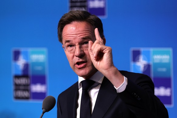 epa13096913 NATO Secretary General Mark Rutte speaks upon arrival at the 2026 NATO summit in Ankara, Turkey, 08 July 2026. The NATO Summit takes place from 07-08 July. EPA/NECATI SAVAS
