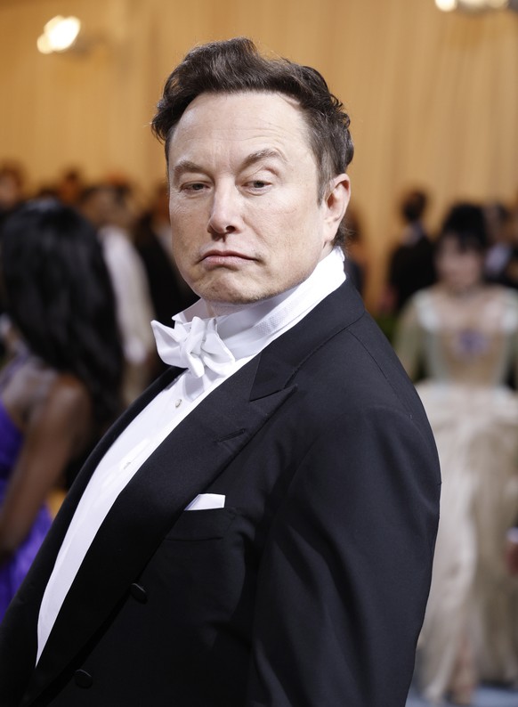 epa09923453 Elon Musk on the red carpet for the 2022 Met Gala, the annual benefit for the Metropolitan Museum of Art&#039;s Costume Institute, in New York, New York, USA, 02 May 2022. The event coinci ...