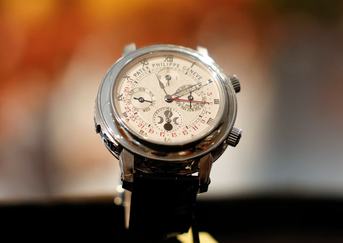 Tarek Obaid se serait notamment offert une Patek Philippe Sky Moon Tourbillon avec l'argent du fonds souverain.