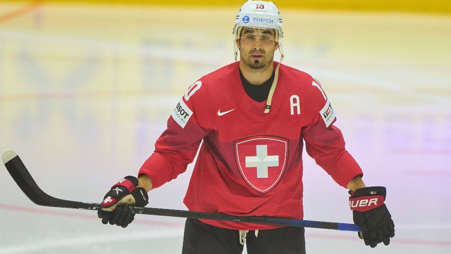 Andres Ambühl beim Warm-up gegen Italien.