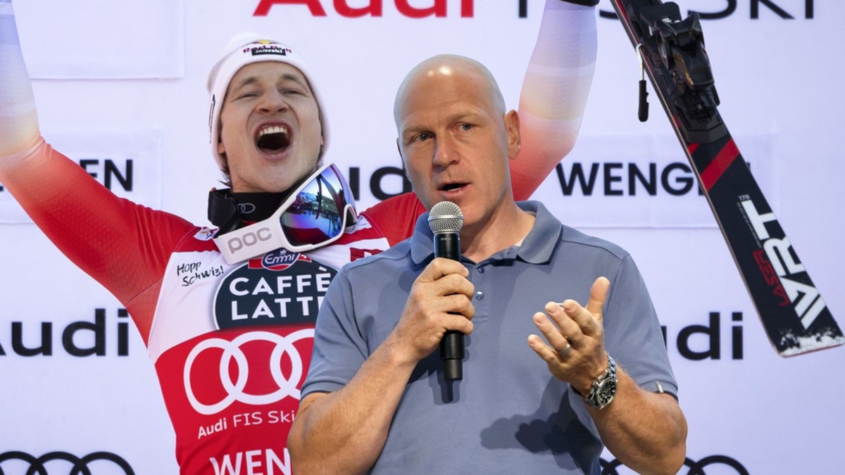 Didier Cuche (à droite) a remporté cinq fois la Streif, où Marco Odermatt espère triompher une première fois samedi.