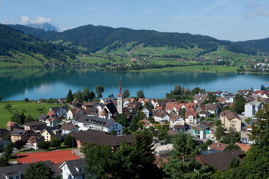 Teures Pflaster Oberägeri: Historische Gebäude sind in Zug oft viel weniger Wert als der Boden, auf dem sie stehen.