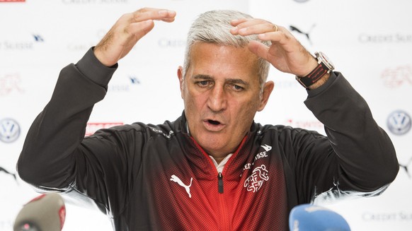 Nationaltrainer Vladimir Petkovic an einer Pressekonferenz anlaesslich des Zusammenzuges der Schweizer Fussball-Nationalmannschaft, am Montag, 12. November 2018 in Lugano. (KEYSTONE/Ti-Press/Alessandr ...