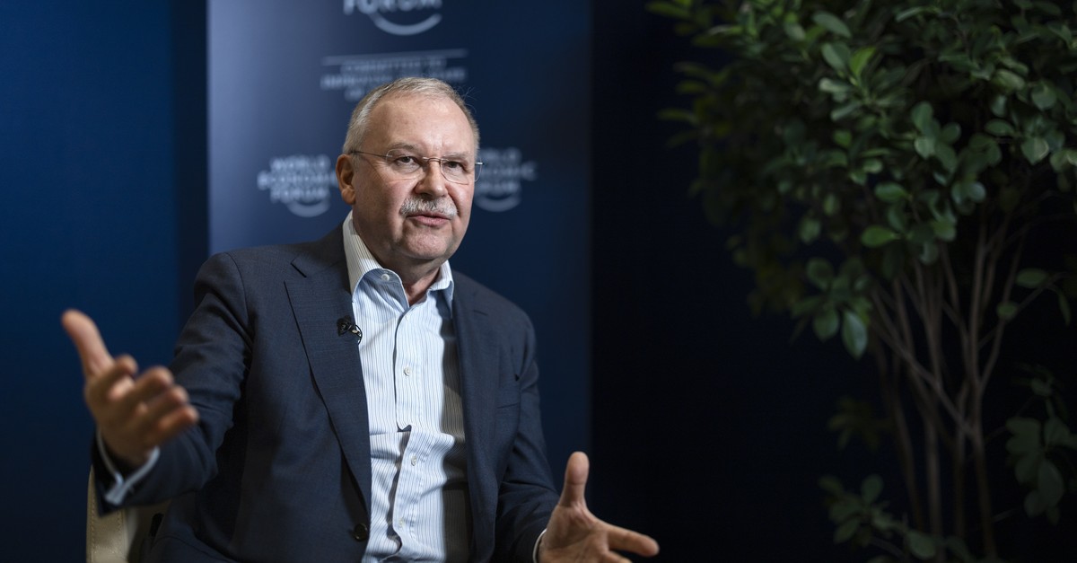 -Frage-nach-Ausladung-stellt-sich-nicht-WEF-Chef-verteidigt-Trumps-Teilnahme