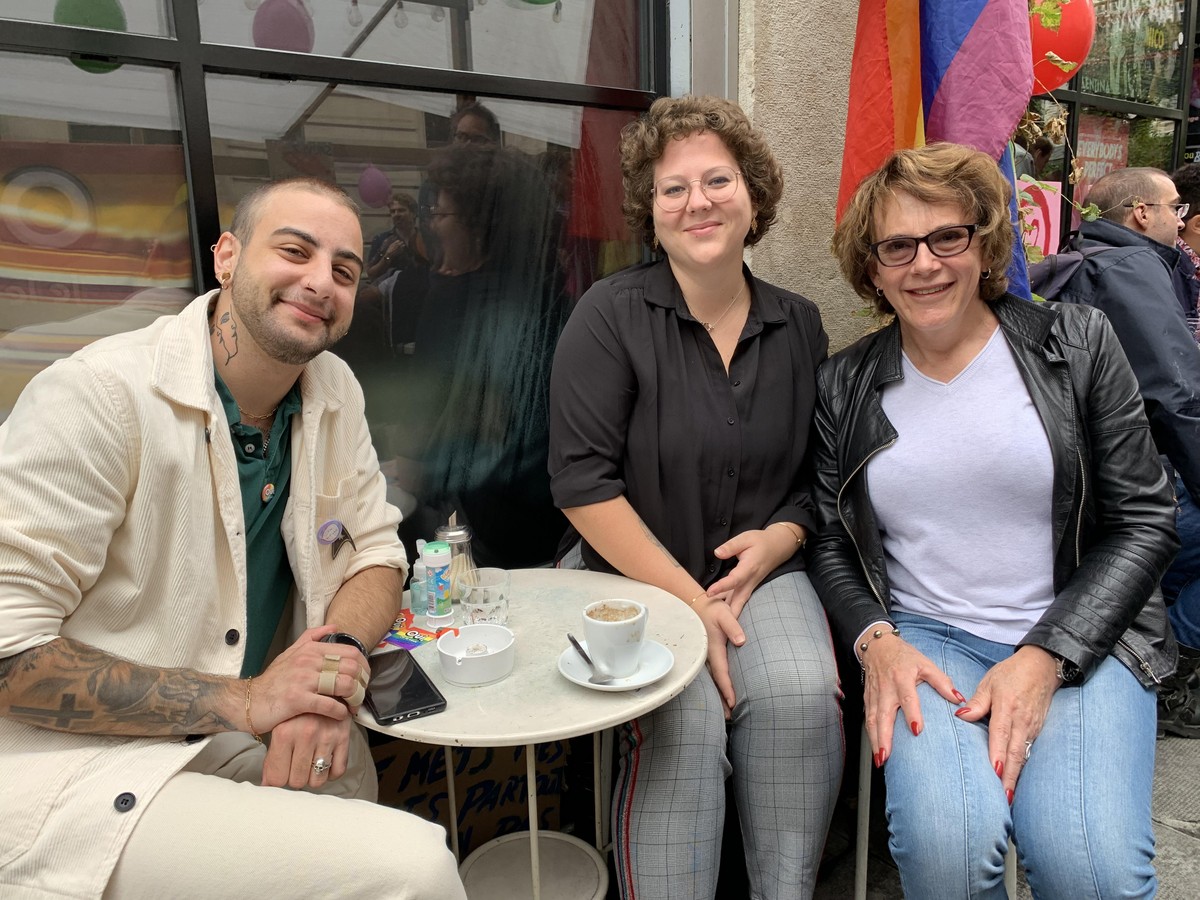 Mo, Lucie, Lynn, de gauche à droite. Genève, 26 septembre 2021.