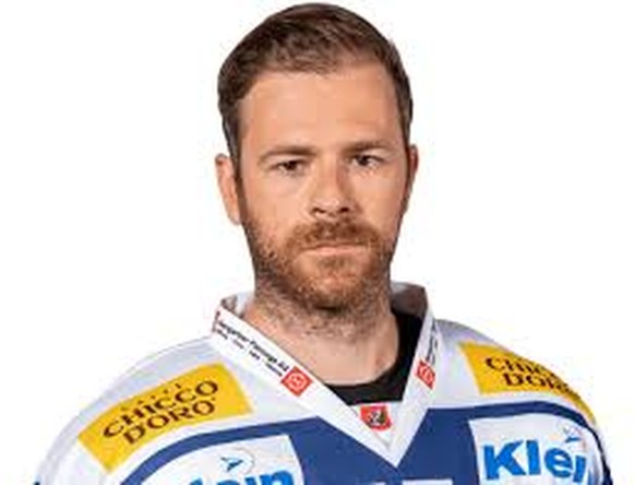 #adventshockey â wen ausser Tanne Richard und Zimti Pestoni kennst du noch?
No schlimmer: Romano Lemmetta