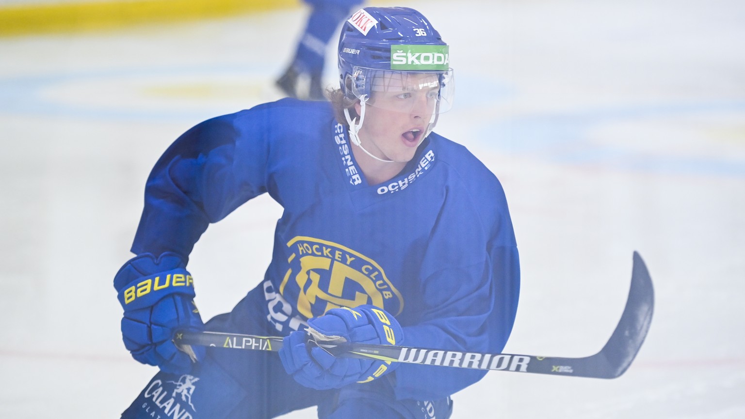 NHL Prospect Simon Knak im Training des HC Davos, aufgenommen im Training, am Mittwoch, 5. August 2020, in der Trainingshalle in Davos. (KEYSTONE/Gian Ehrenzeller)