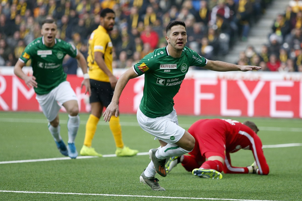 St.Gallens Boris Babic, vorne, jubelt nach seinem Tor zum 0-1 im Super League Spiel zwischen dem BSC Young Boys Bern und dem FC St. Gallen am Sonntag, 10. November 2019 im Stade de Suisse in Bern. (KE ...
