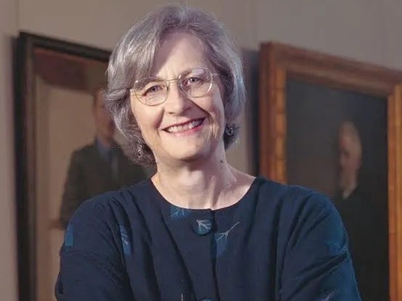 Laurel Thatcher Ulrich

https://de.wikipedia.org/wiki/Laurel_Thatcher_Ulrich