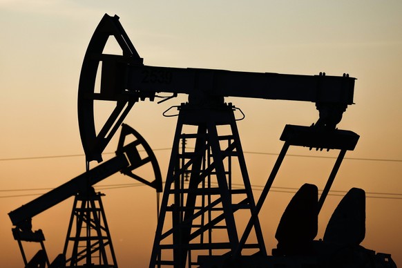 RUSSIA, REPUBLIC OF TATARSTAN - SEPTEMBER 18, 2024: A view of oil pumpjacks operated by the Yamashneft Oil and Gas Production Division of Tatneft, near the village of Yamashi in Almetyevsk District, R ...