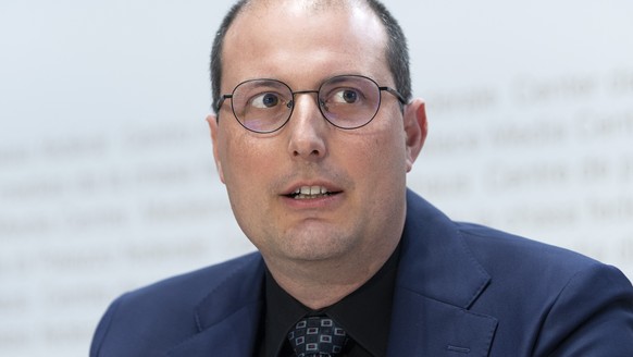 Florian Schuetz, Delegierter des Bundes fuer Cybersicherheit, spricht an einer Medienkonferenz, am Donnerstag, 27. Mai 2020, in Bern. (KEYSTONE/Peter Schneider)