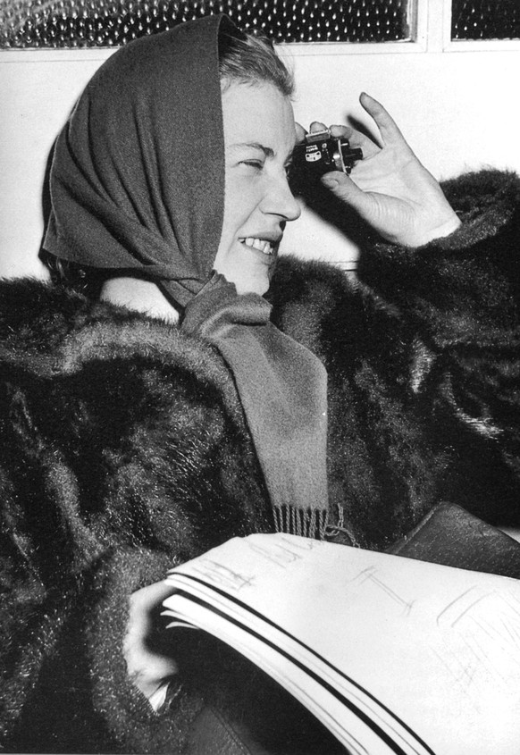 Lee Miller in Switzerland in 1947 b/w photo 1199681 Lee Miller in Switzerland in 1947 b/w photo Private Collection add.info.: Elizabeth Lee Miller, Lady Penrose April 23, 1907 July 21, 1977, was an Am ...