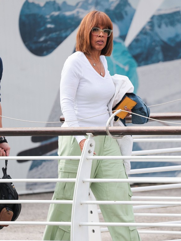 Venice, arrivals at the airport In the photo: Gayle King PUBLICATIONxNOTxINxITA Copyright: xMatteoxChinellatox/xipa-agency.netx/xMatteoxChinellatox IPA_Agency_IPA59487498