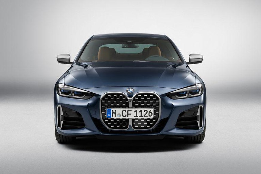 bmw 4 serie 2021 auto design nummernschild https://www.press.bmwgroup.com/global