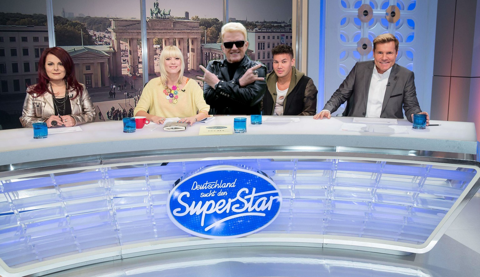 Schlagerstar Marianne Rosenberg, Pop-Sängerin Mieze Katz, Heino (!!!), Rapper Kay One und der Fels in der Brandung, Dieter Bohlen. Wen Heino ersetzen wird, ist noch nicht klar. Darum haben wir ihn mal ...