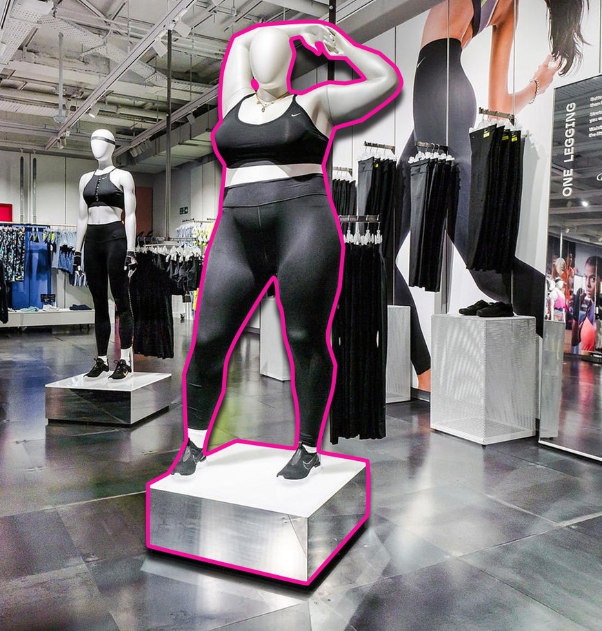 Plus size mannequin nike deals