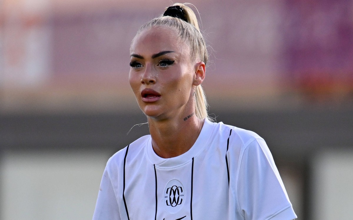 foto IPP/lisa guglielmi firenze 23-08-2025 Calcio femminile Serie A women s cup 2025/2026 fiorentina-como nella foto: Alisha Lehmann Como italy photo press world copyright Firenze italy Italy ITALY PU ...