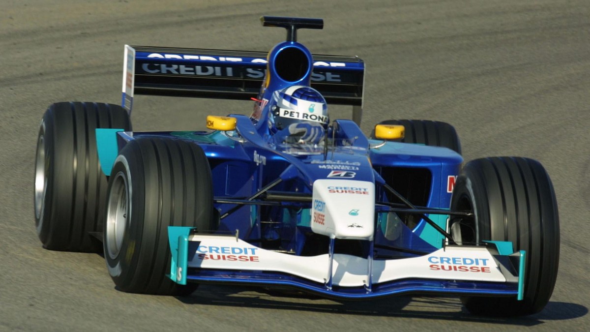 IMAGO / Motorsport Images

Valencia, Spain. 12th February 2001. Kimi Raikkonen, Sauber C20 - action. !ACHTUNG AUFNAHMEDATUM GESCHÄTZT! PUBLICATIONxINxGERxSUIxAUTxHUNxONLY open-uri20121024-29495-b54agf