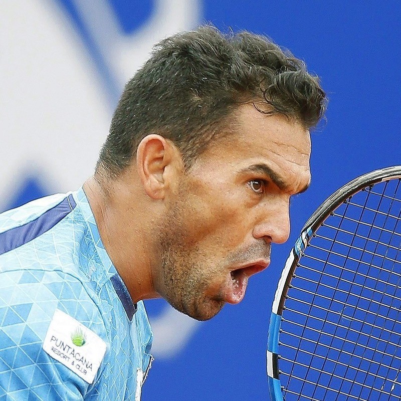 Victor Estrella Burgos