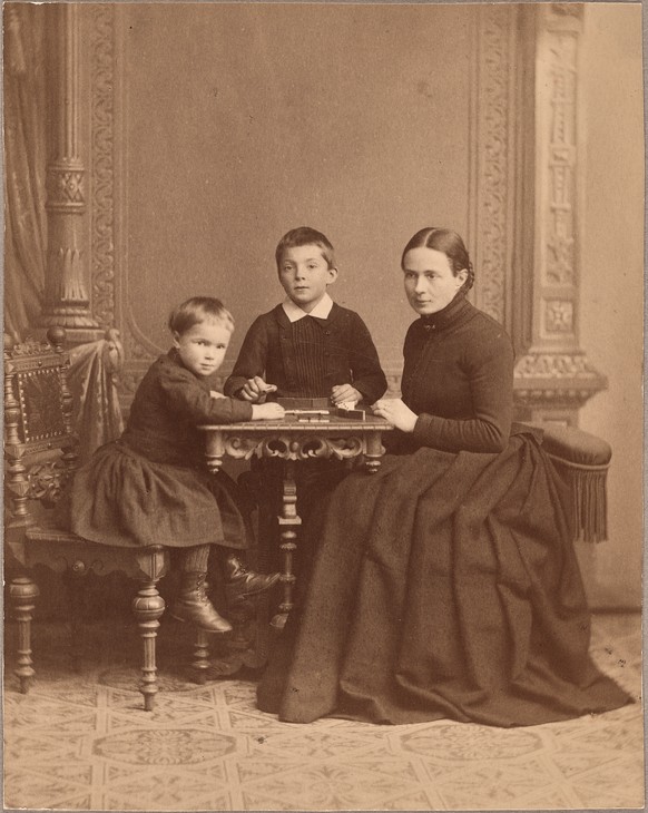 Dr. Marie Heim-Vögtlin, genannt &quot;Munti&quot; mit Arnold und Helene