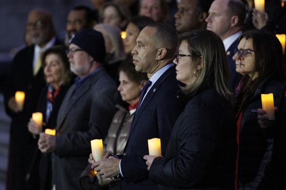 epa12632492 US House Minority Leader Hakeem Jeffries during a vigil to mark the fifth anniversary of the January 6th riots at the US Capitol, Washington, DC, USA, 06 January 2026. Democrat lawmakers w ...