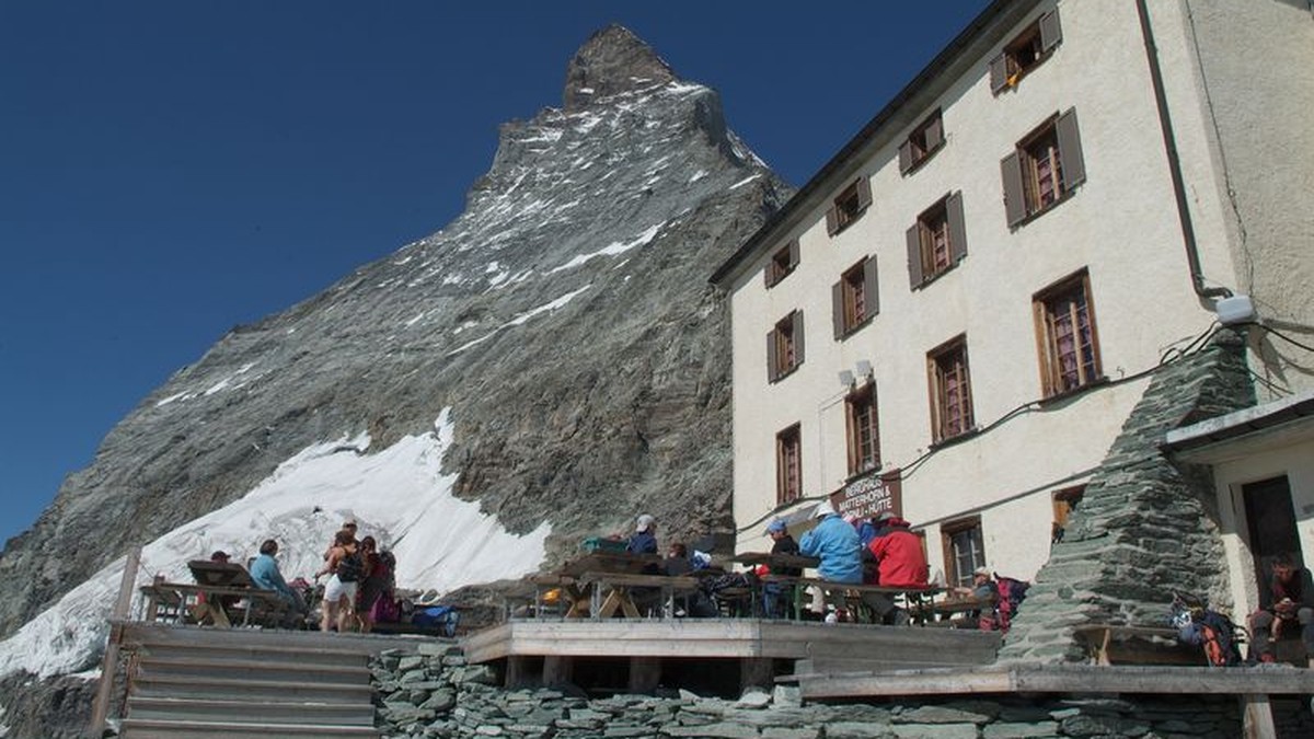 Zechpreller-und-Gr-sel-G-ste-Matterhorn-H-ttenwartin-klagt-ber-Respektlosigkeit