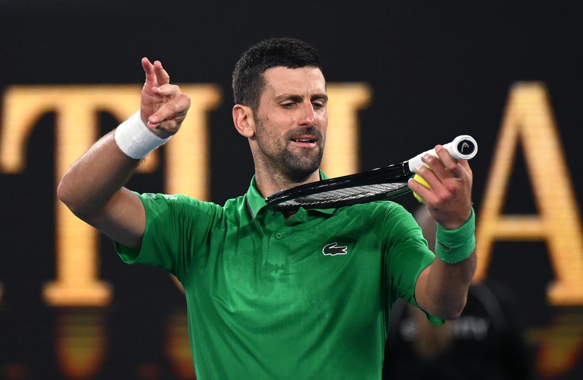 epa12676973 Novak Djokovic of Serbia reacts after winning the Mens 3rd round match against Botic Van De Zandschulp of Netherlands on day 7 of the 2026 Australian Open tennis tournament in Melbourne,  ...
