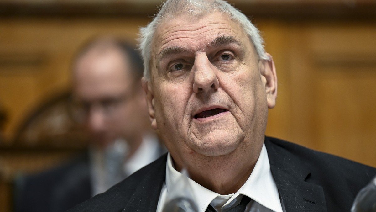 Daniel Brelaz, GP-VD, spricht zur Grossen Kammer, an der Wintersession der Eidgenoessischen Raete, am Donnerstag, 3. Dezember 2020 im Nationalrat in Bern. (KEYSTONE/Alessandro della Valle)