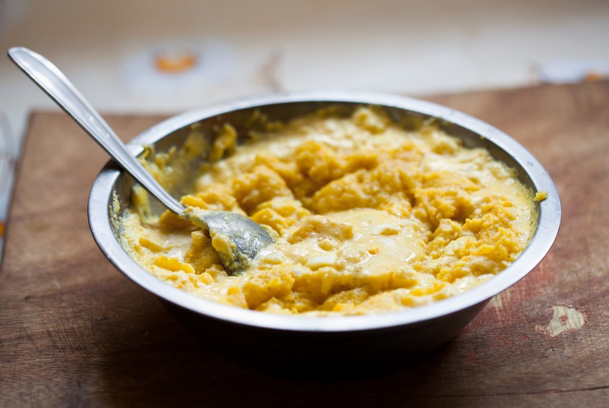 polenta concia con fontina ticino italia