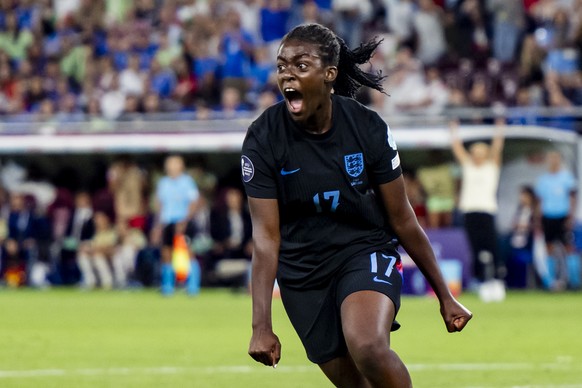 England&#039;s Michelle Agyemang, celebrates after scoring the 1:1 goal during the UEFA Women&#039;s EURO 2025 semi final soccer match between England and Italy at the Stade de Geneve stadium in Genev ...