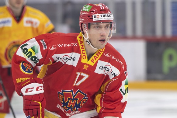 Biels Perttu Lindgren, waehrend dem Meisterschaftsspiel der National League zwischen dem EHC Biel und den SCL Tigers am Dienstag, 12. Januar 2021, in der Tissot Arena in Biel. (KEYSTONE /Marcel Bieri)