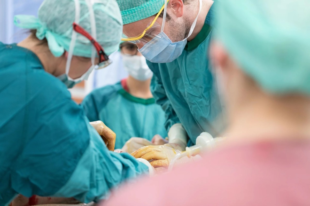 Privatversicherte dürfen den Arzt auswählen, der sie operiert. Doch was ist, wenn die Krankenkasse nicht zahlt?