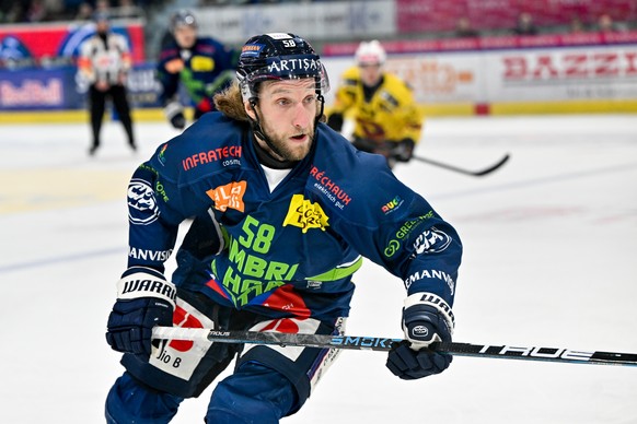 Jesse Zgraggen (HCAP) in action, during the regular season National League game between HC Ambri Piotta and SC Bern at the ice stadium Gottardo Arena, Switzerland, March 7, 2026. (KEYSTONE/Ti-Press/An ...