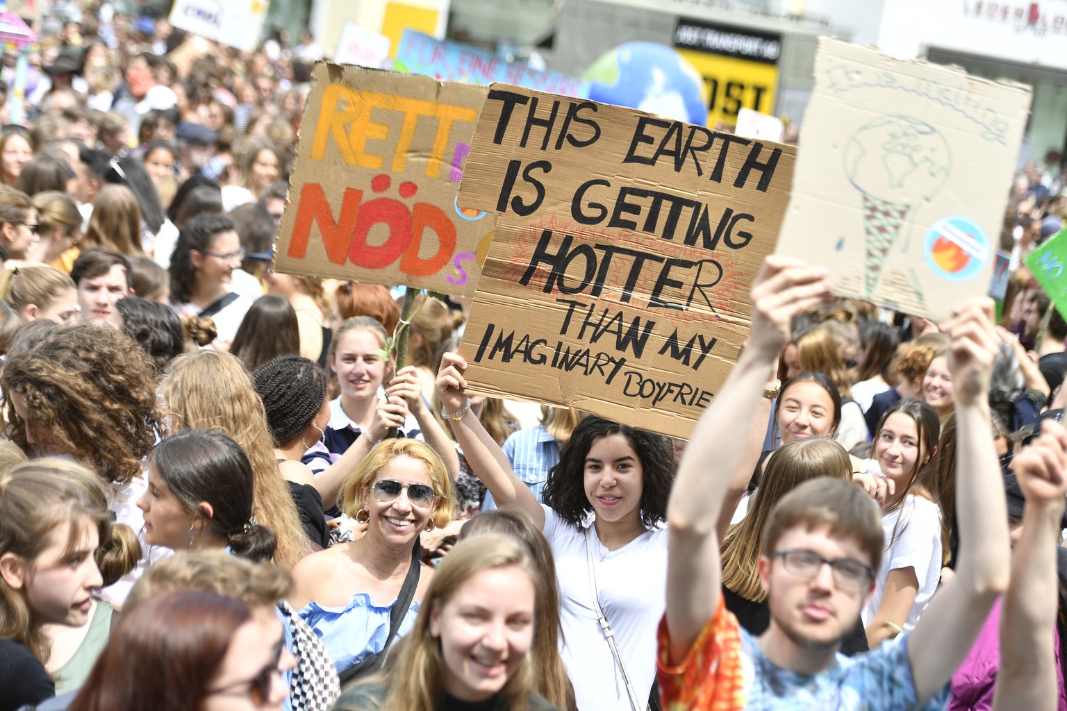 Klimastreik in Zuerich am Freitag, 24. Mai 2019. (KEYSTONE/Walter Bieri)