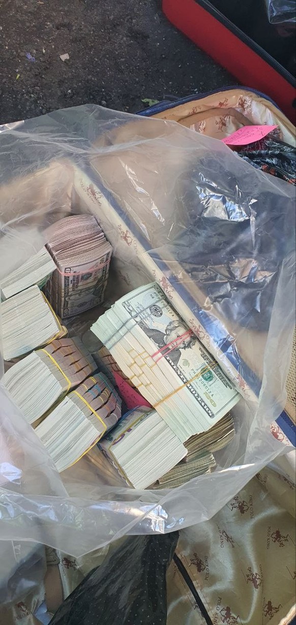 Foreign currencies were also included.