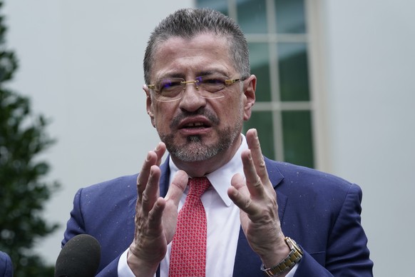 Costa Rica President Rodrigo Chaves talks with reporters outside the White House in Washington, Tuesday, Aug. 29, 2023, following his meeting with President Joe Biden. (AP Photo/Susan Walsh)
Rodrigo C ...