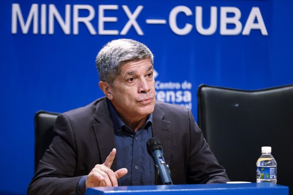 epa12836833 Cuba's Deputy Minister of Foreign Affairs, Carlos Fernandez de Cossio, speaks during a press conference in Havana, Cuba, 20 March 2026. De Cossio stated that 'the Cuban political ...
