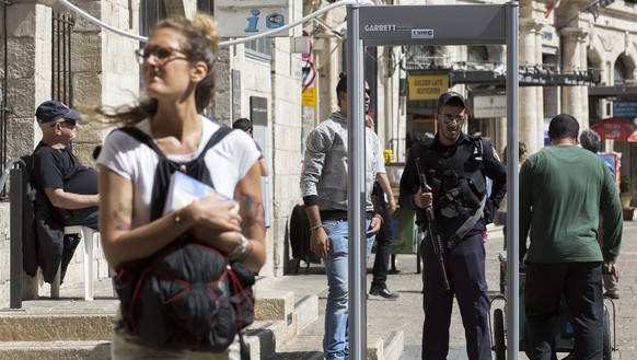 Metalldetektor am Jaffa Gate, einem der sieben Zugänge zur Jerusalemer Altstadt.