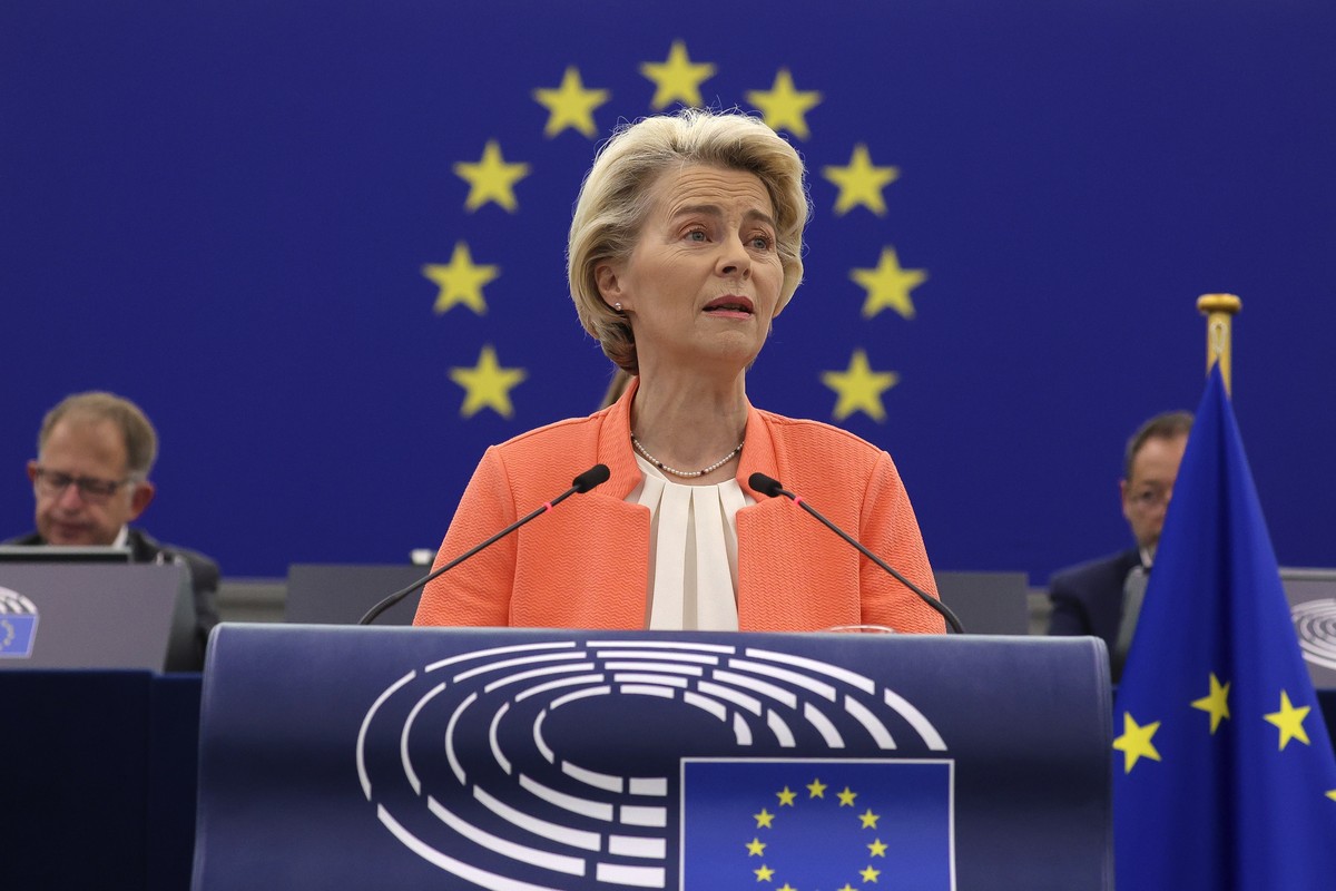 epa10858057 European Commission President Ursula von der Leyen during the debate on the ?state of the European Union? at the European Parliament in Strasbourg, France, 13 September 2023. The session r ...