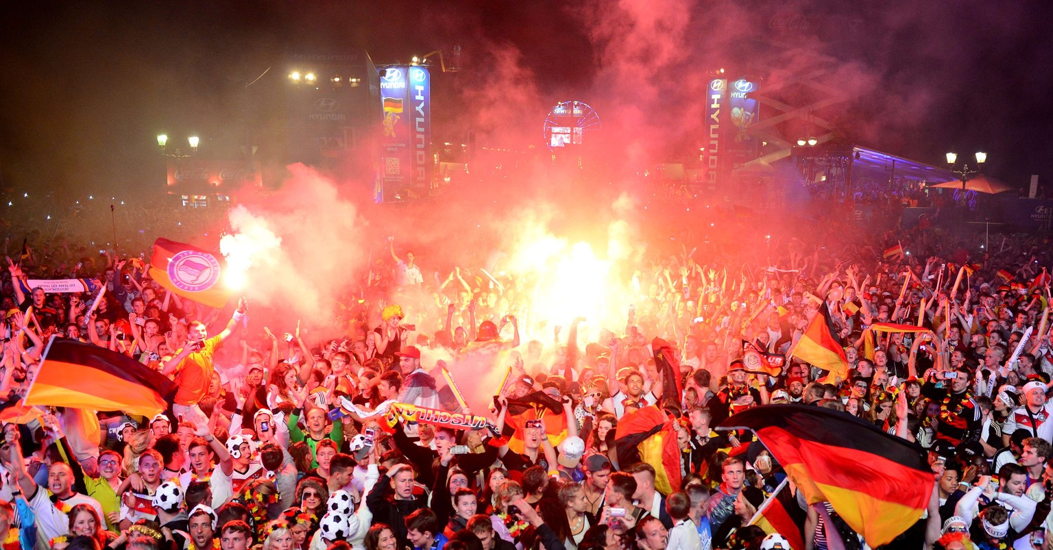 Die Fanmeile am Brandburger Tor.