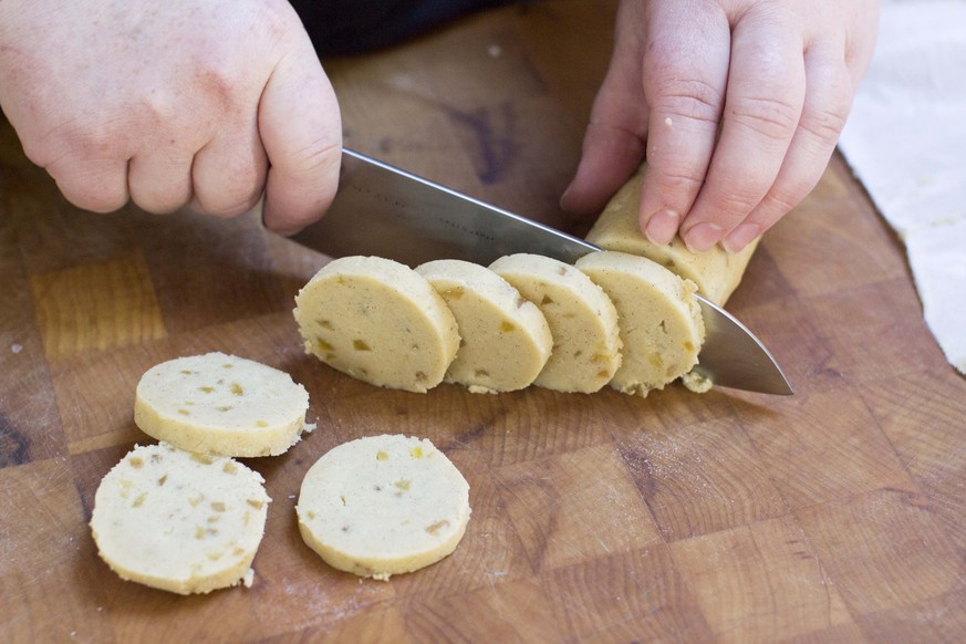 This Nov. 3, 2014 photo shows ginger vanilla refrigerator cookies in Concord, N.H. (AP Photo/MatthewMead)