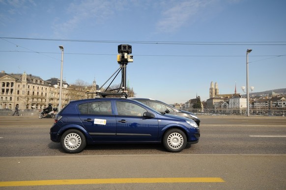 2009 waren die ersten Google-Street-View-Fahrzeuge in der Schweiz im Einsatz.
