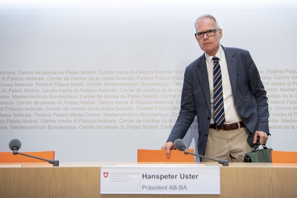 Hanspeter Uster, Praesident AB-BA, waehrend einer Medienkonferenz zur Praesentation des Taetigkeitsberichts der Aufsichtsbehoerde ueber die Bundesanwaltschaft (AB-BA), am Donnerstag, 25. April 2019 im ...