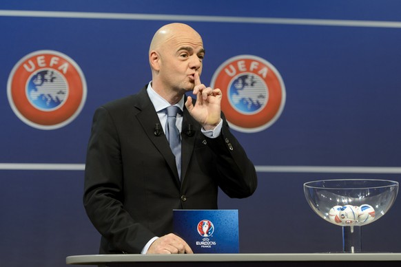 UEFA General Secretary Gianni Infantino, reacts during the draw for the play-off matches for UEFA EURO 2016 at the UEFA Headquarters, in Nyon, Switzerland, Sunday, October 18, 2015. (KEYSTONE/Jean-Chr ...