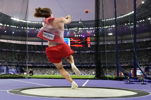 Ethan Katzberg, of Canada, competes in the men&#039;s hammer throw final at the 2024 Summer Olympics, Sunday, Aug. 4, 2024, in Saint-Denis, France. (AP Photo/Bernat Armangue)
Ethan Katzberg