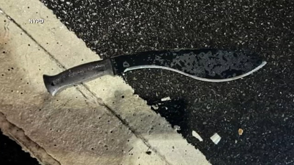 Des policiers blessés dans une attaque à la machette près de Times Square